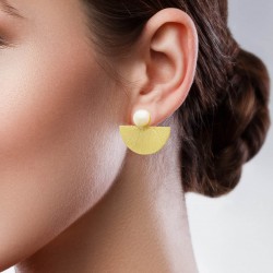 Brass Gold Plated Pearl Gemstone Stud Earrings- A1E-4917